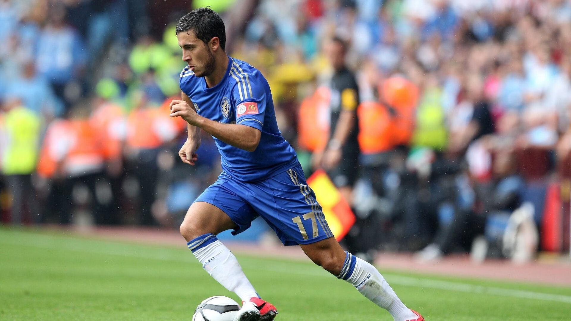 虚拟现实竞技场成为新热点，足球赛事全景体验极致沉浸，虚拟足球怎么玩法介绍